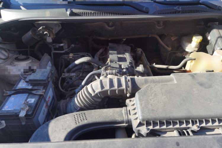 Used Wuling Hongguang 2019 1.5L S Basic Version China VI Standard LAR Engine Bay