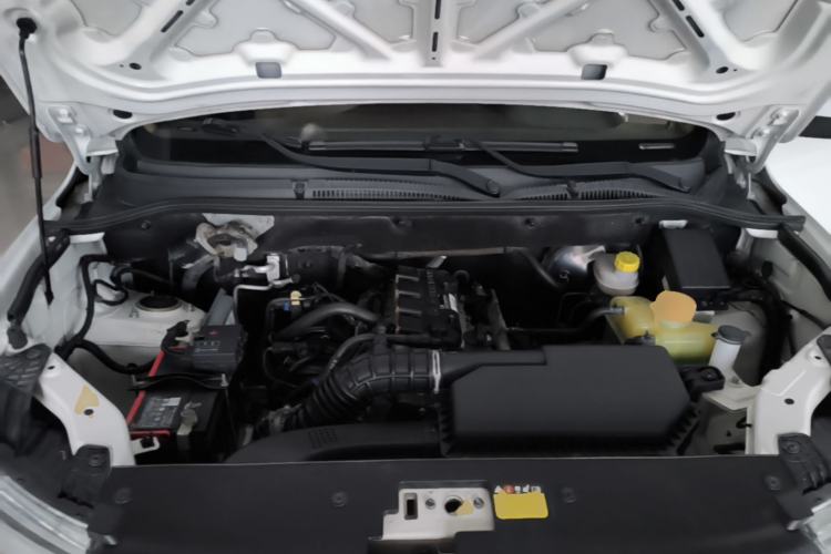 Used Wuling Hongguang 2019 1.5L S Standard Version China VI LAR Engine Bay
