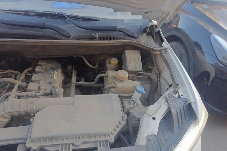 Used Wuling Hongguang 2019 1.5L S Standard Version China VI LAR Engine Bay Left