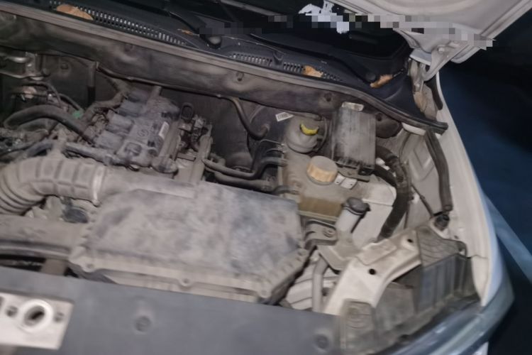 Used Wuling Hongguang 2019 1.5L S Standard Version China VI LAR Engine Bay Left