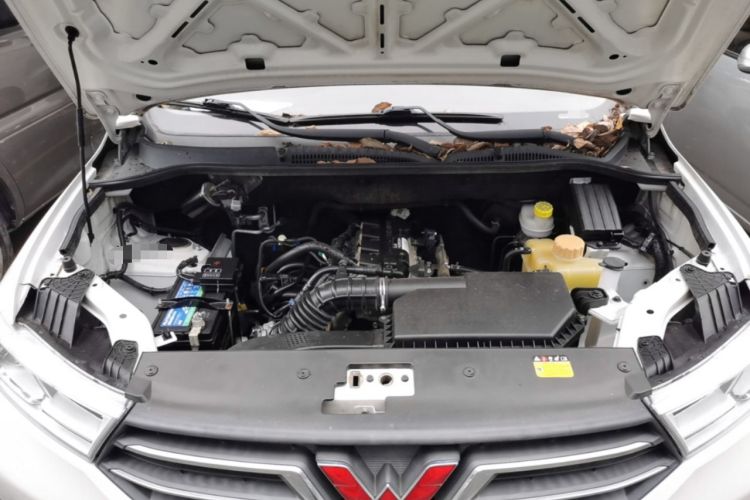 Used Wuling Hongguang 2019 1.5L S Standard Version China VI LAR Engine Bay