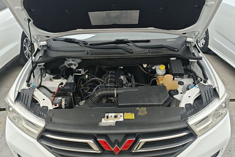 Used Wuling Hongguang 2019 1.5L S Standard Version China VI LAR Engine Bay