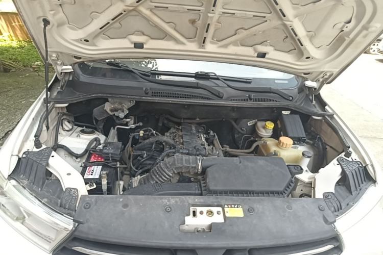 Used Wuling Hongguang 2019 1.5L S Standard Version China VI LAR Engine Bay