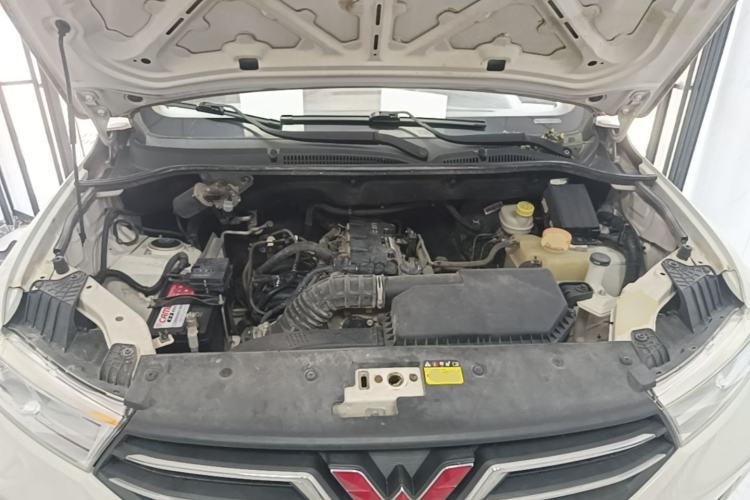 Used Wuling Hongguang 2019 1.5L S Standard Version China VI LAR Engine Bay
