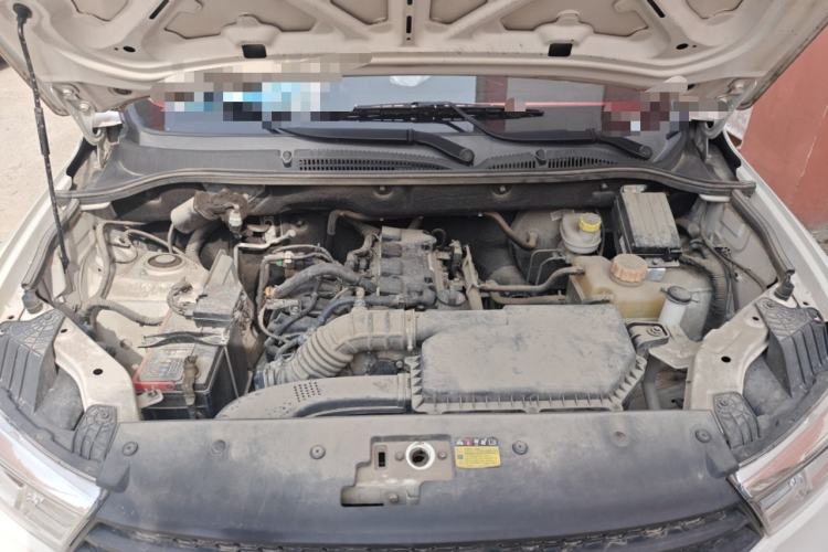 Used Wuling Hongguang 2019 1.5L S Basic Version China VI Standard LAR Engine Bay