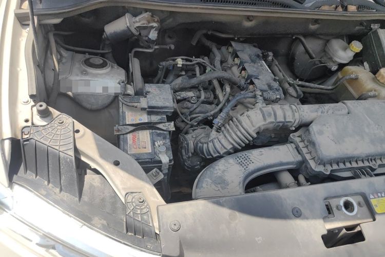 Used Wuling Hongguang 2019 1.5L S Standard Version China VI LAR Engine Bay Right