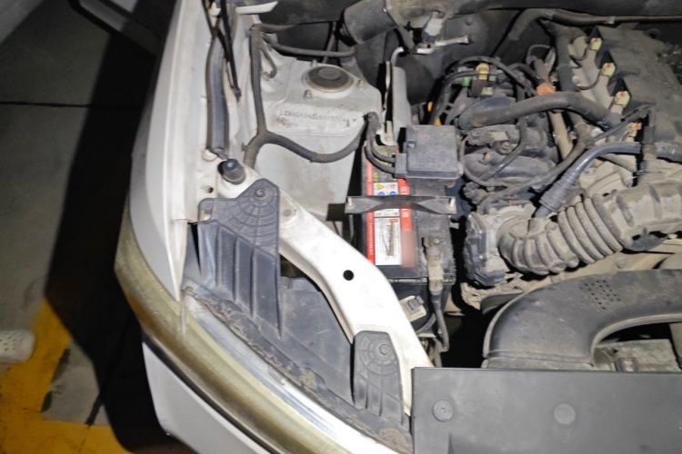Used Wuling Hongguang 2019 1.5L S Comfort Edition China VI LAR Engine Bay Right
