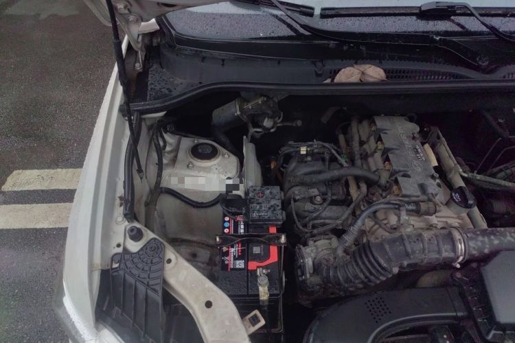 Used Wuling Hongguang 2019 1.5L S Comfort Edition China VI LAR Engine Bay Right