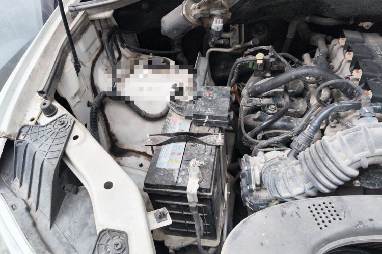 Used Wuling Hongguang 2019 1.5L S Comfort Edition China VI LAR Engine Bay Right