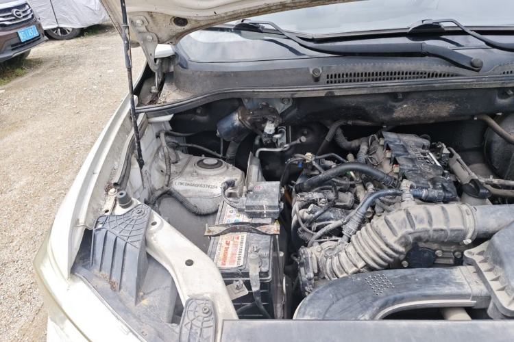 Used Wuling Hongguang 2019 1.5L S Basic Window-Sealed Vehicle China VI LAR Engine Bay Right