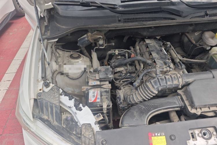 Used Wuling Hongguang 2019 1.5L S Standard Version China VI LAR Engine Bay Right