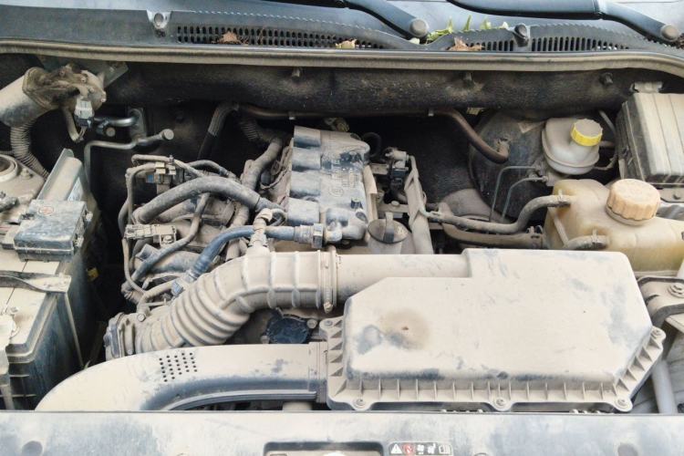 Used Wuling Hongguang 2019 1.5L S Standard Version China VI LAR Engine Bay