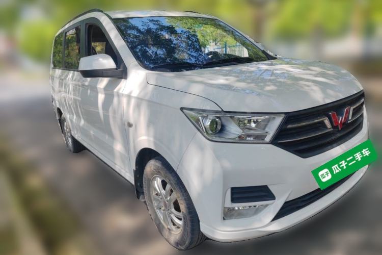 Used Wuling Hongguang 2019 1.5L S Comfort Edition China VI LAR Exterior 2