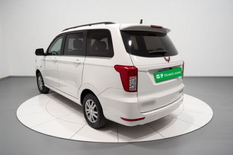 Used Wuling Hongguang 2019 1.5L S Comfort Edition China VI LAR Exterior 3