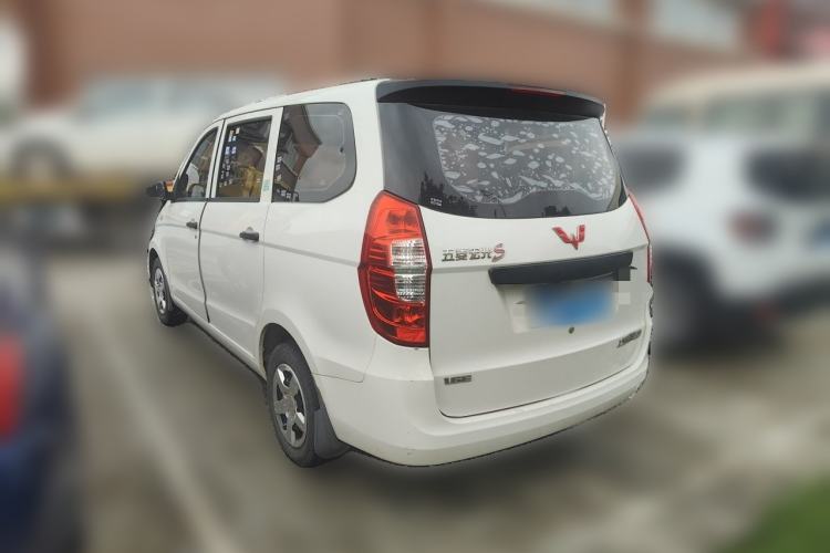 Used Wuling Hongguang 2019 1.5L S Base Version L2B Exterior 3