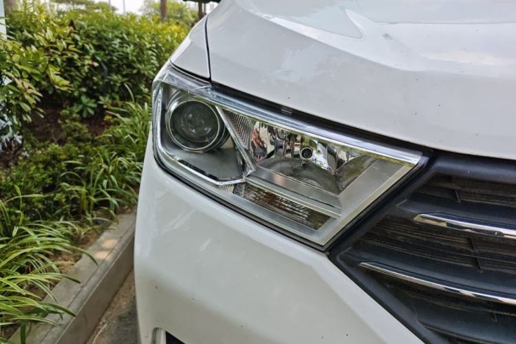Used Wuling Hongguang 2019 1.5L S Standard Version China VI LAR Exterior 3