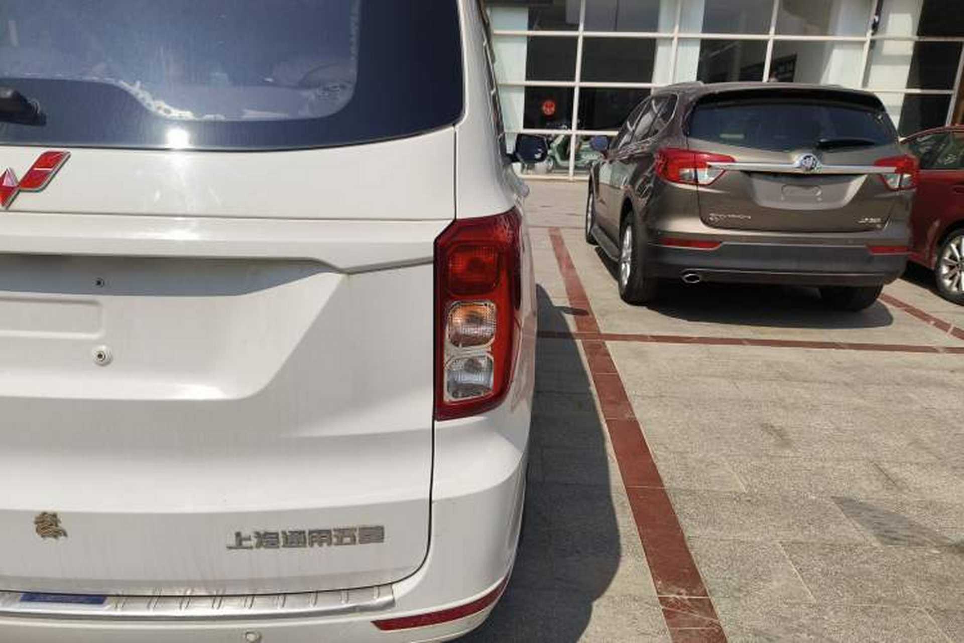 Used Wuling Hongguang 2019 1.5L S Comfort Edition China VI LAR Exterior 3
