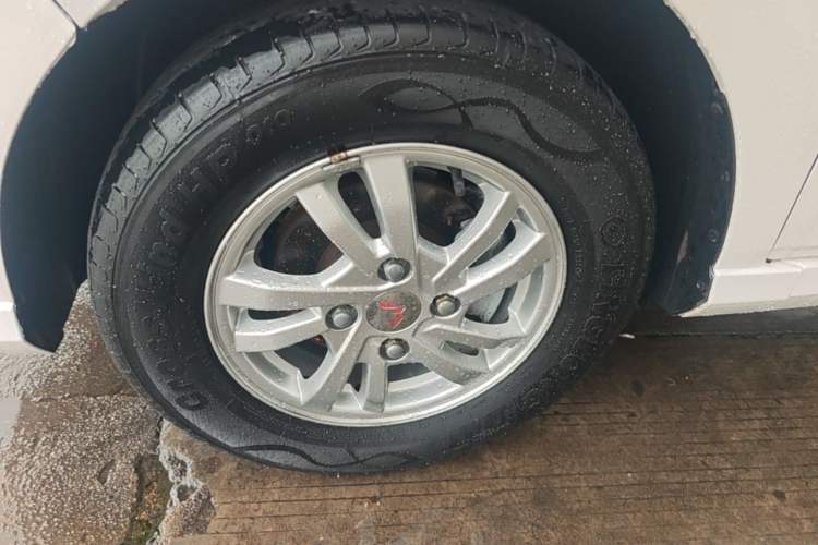 Used Wuling Hongguang 2019 1.5L S Comfort Edition China VI LAR Exterior 4