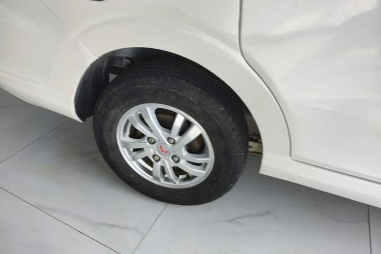 Used Wuling Hongguang 2019 1.5L S Standard Version China VI LAR Exterior 5