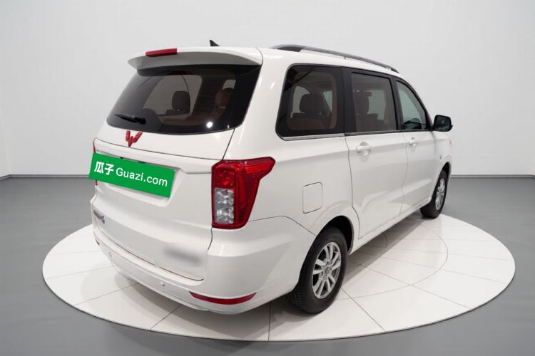 Used Wuling Hongguang 2019 1.5L S Comfort Edition China VI LAR Exterior 5