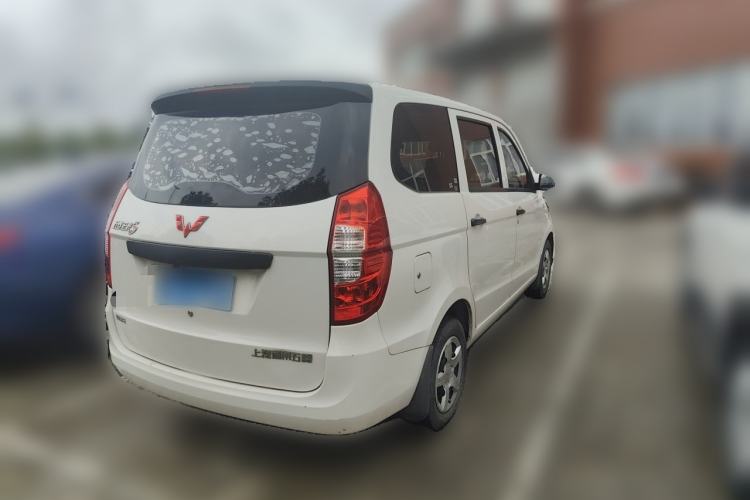Used Wuling Hongguang 2019 1.5L S Base Version L2B Exterior 5
