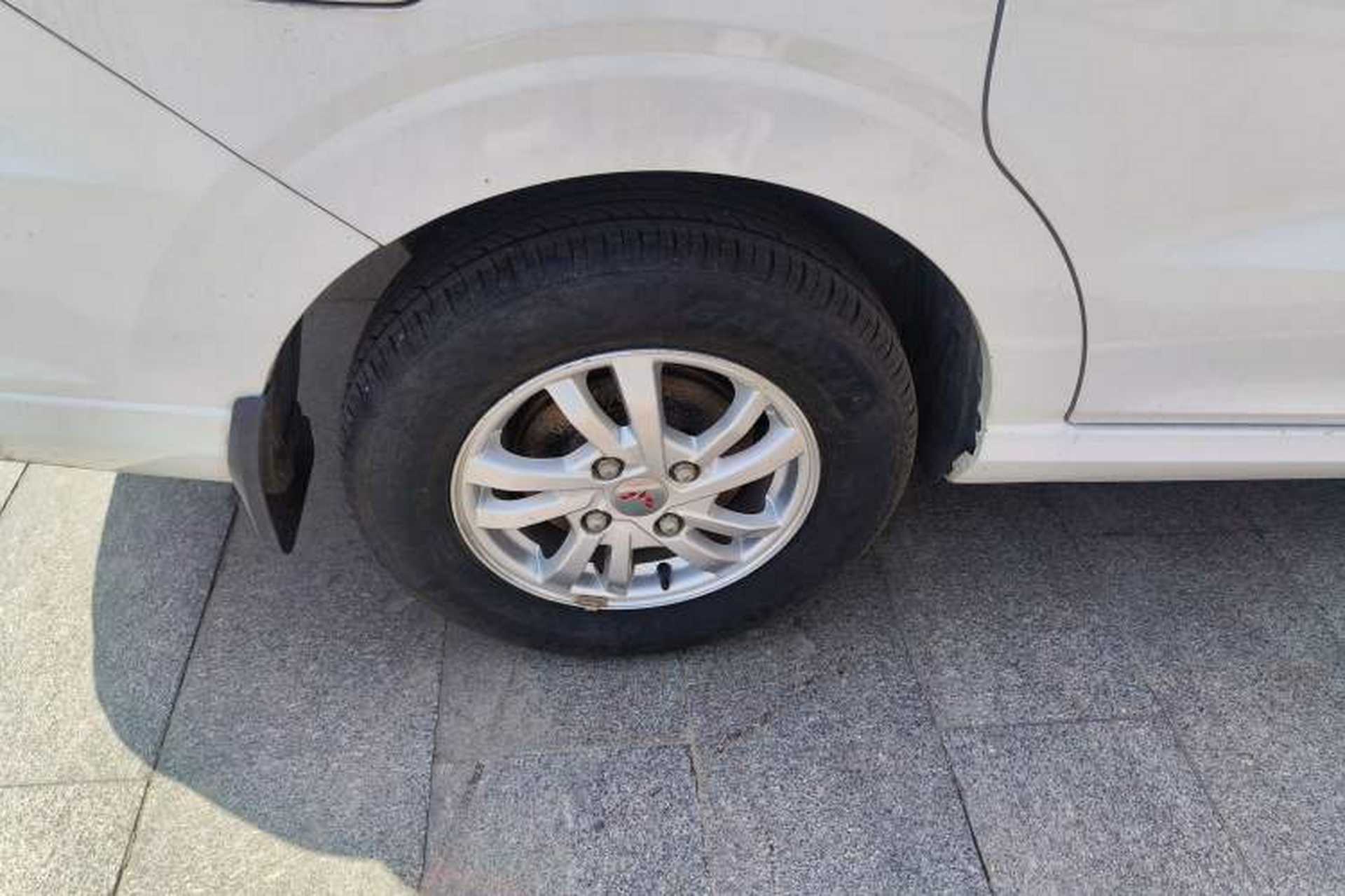 Used Wuling Hongguang 2019 1.5L S Comfort Edition China VI LAR Exterior 5