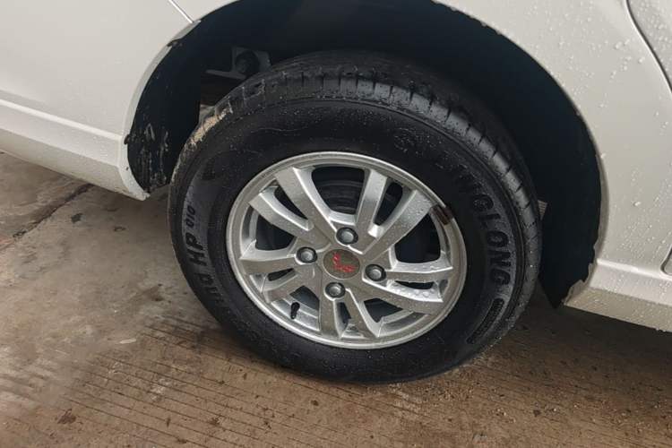 Used Wuling Hongguang 2019 1.5L S Comfort Edition China VI LAR Exterior 5