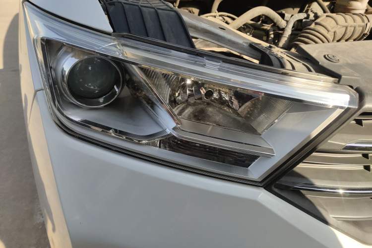 Used Wuling Hongguang 2019 1.5L S Comfort Edition China VI LAR Exterior 6