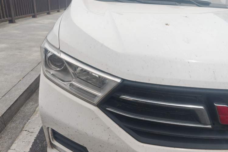 Used Wuling Hongguang 2019 1.5L S Comfort Edition China VI LAR Exterior 6