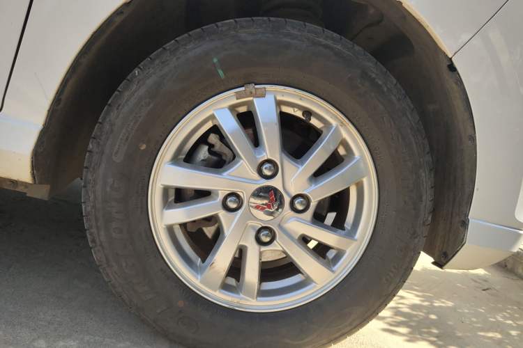Used Wuling Hongguang 2019 1.5L S Comfort Edition China VI LAR Exterior 7