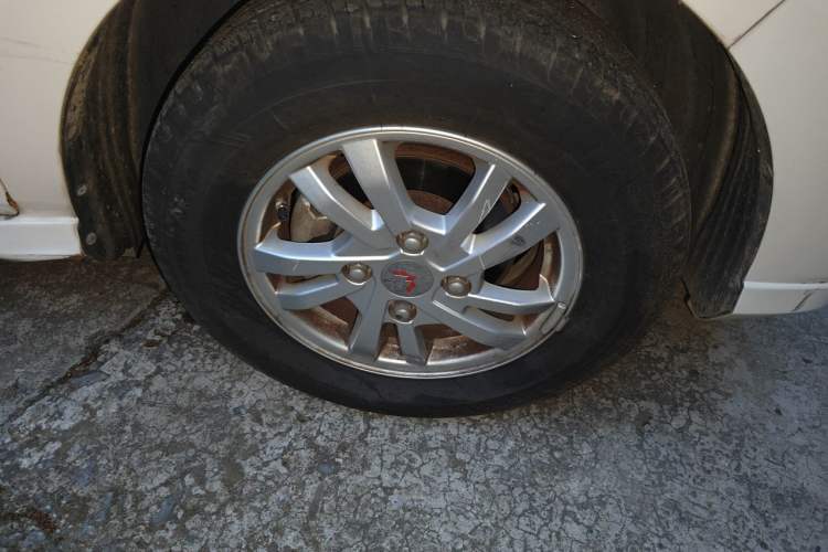 Used Wuling Hongguang 2019 1.5L S Comfort Edition China VI LAR Exterior 7