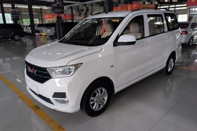 Used Wuling Hongguang 2019 1.5L S Standard Version China VI LAR
