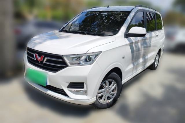 Used Wuling Hongguang 2019 1.5L S Comfort Edition China VI LAR