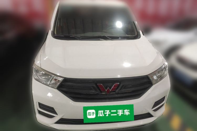 Used Wuling Hongguang 2019 1.5L S Basic Version China VI Standard LAR Front
