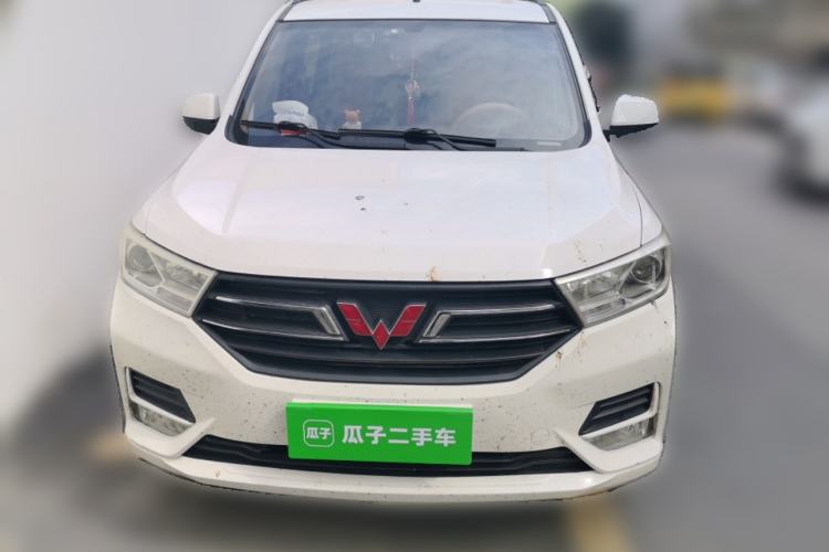 Used Wuling Hongguang 2019 1.5L S Comfort Edition China VI LAR Front