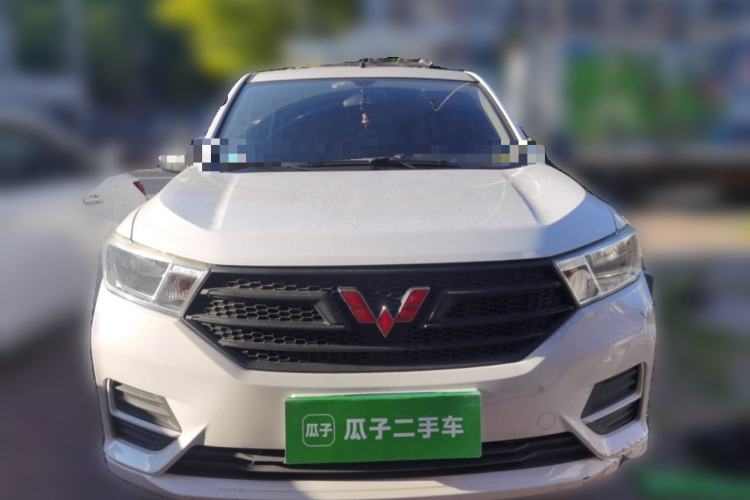 Used Wuling Hongguang 2019 1.5L S Basic Version China VI Standard LAR Front