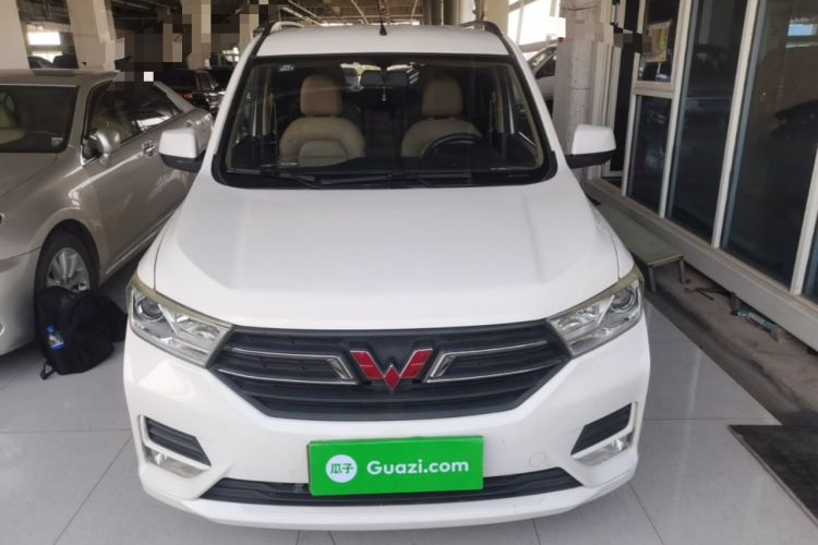 Used Wuling Hongguang 2019 1.5L S Comfort Edition China VI LAR Front