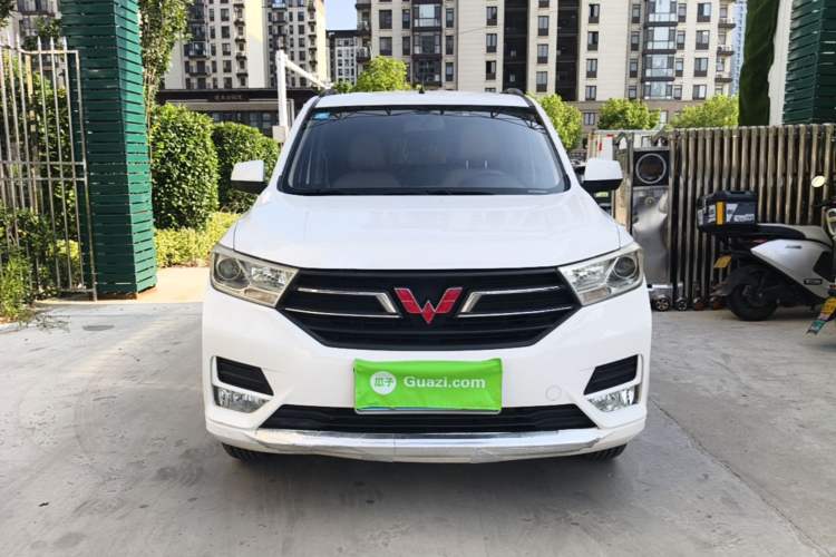 Used Wuling Hongguang 2019 1.5L S Comfort Edition China VI LAR Front