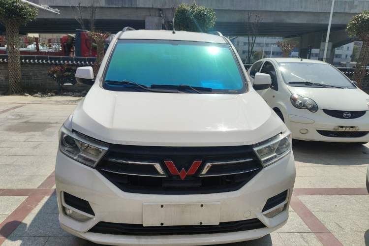 Used Wuling Hongguang 2019 1.5L S Comfort Edition China VI LAR Front