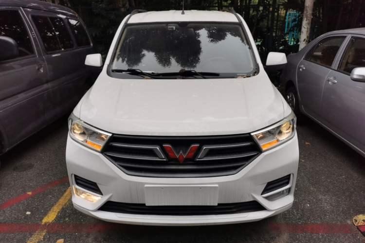Used Wuling Hongguang 2019 1.5L S Standard Version China VI LAR Front