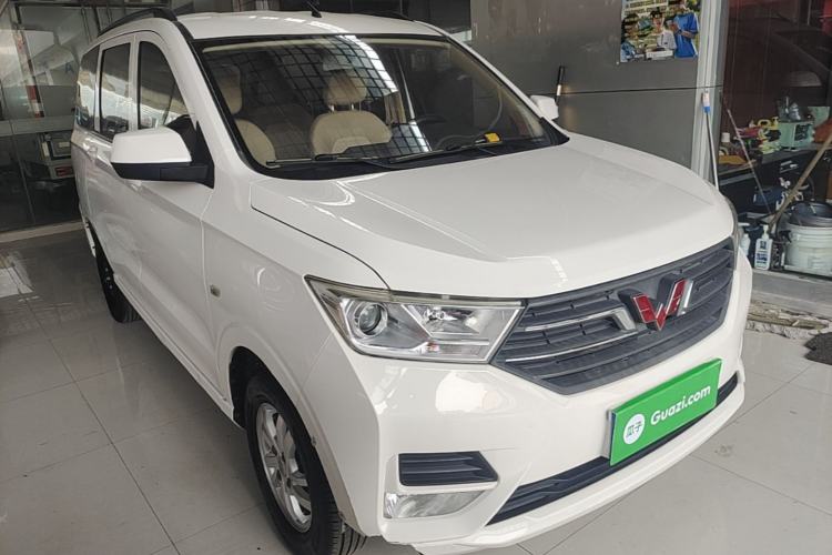 Used Wuling Hongguang 2019 1.5L S Standard Version China VI LAR Front Right 45 Deg