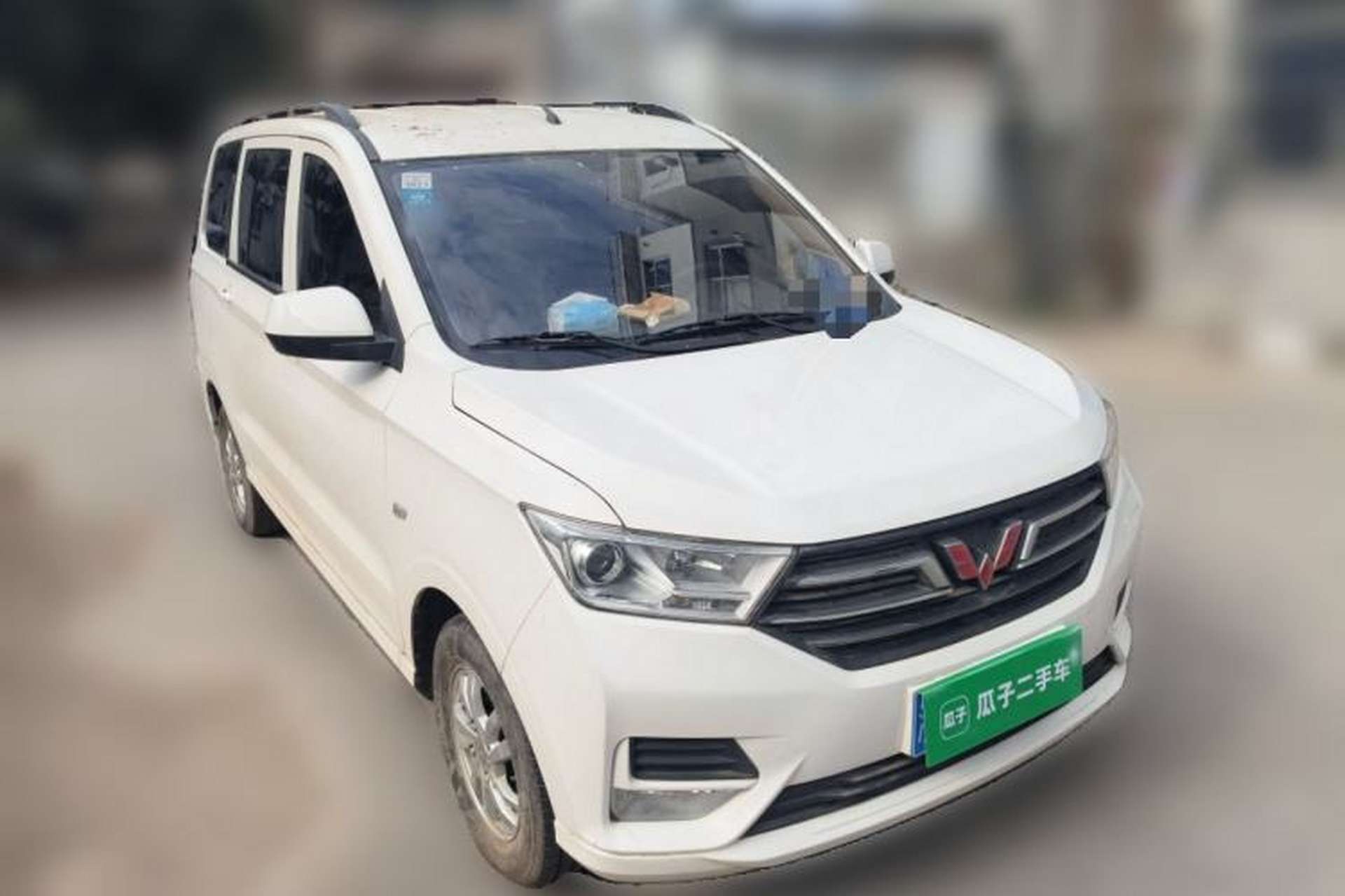 Used Wuling Hongguang 2019 1.5L S Standard Version China VI LAR Front Right 45 Deg