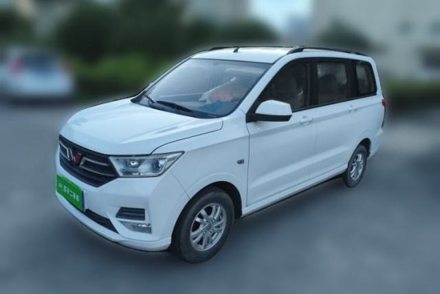 Used Wuling Hongguang 2019 1.5L S Comfort Edition China VI LAR