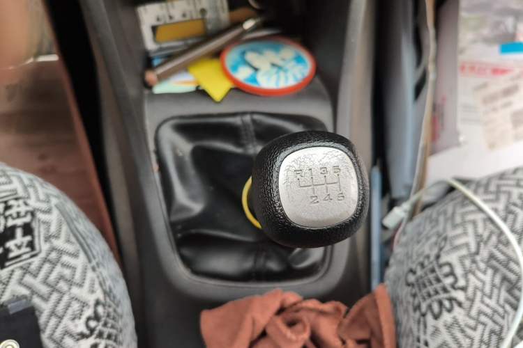 Used Wuling Hongguang 2019 1.5L S Standard Version China VI LAR Gear Lever