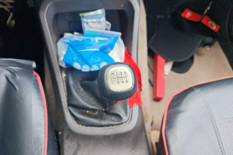 Used Wuling Hongguang 2019 1.5L S Standard Version China VI LAR Gear Lever