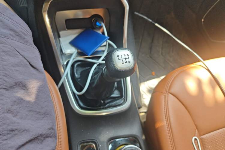 Used Wuling Hongguang 2019 1.5L S Standard Version China VI LAR Gear Lever