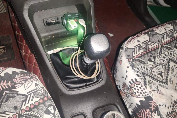 Used Wuling Hongguang 2019 1.5L S Comfort Edition China VI LAR Gear Lever