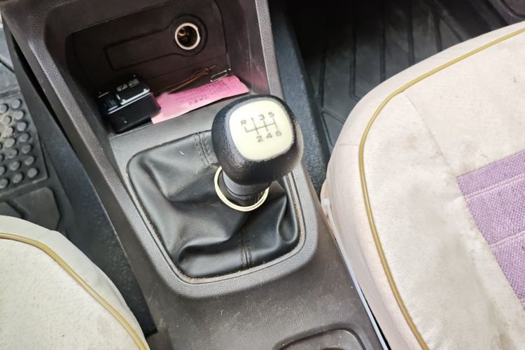 Used Wuling Hongguang 2019 1.5L S Standard Version China VI LAR Gear Lever