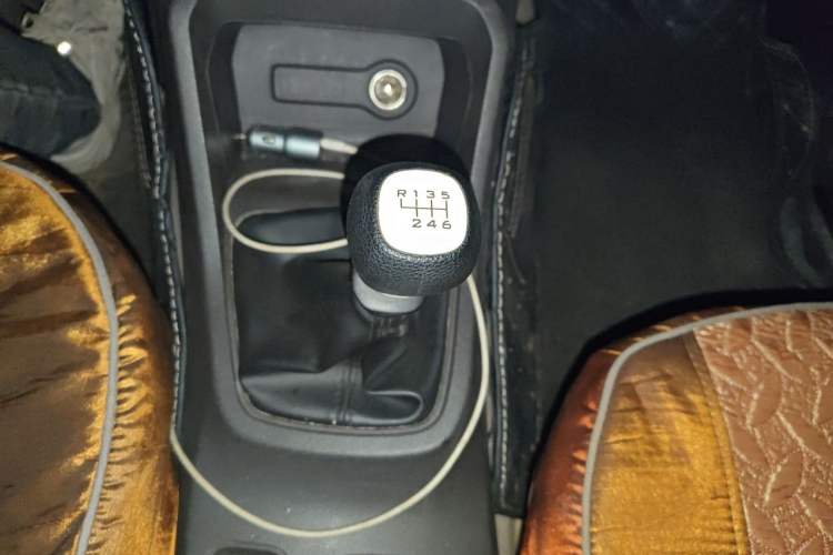 Used Wuling Hongguang 2019 1.5L S Standard Version China VI LAR Gear Lever