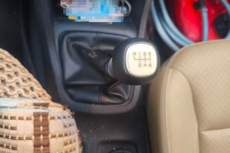 Used Wuling Hongguang 2019 1.5L S Comfort Edition China VI LAR Gear Lever